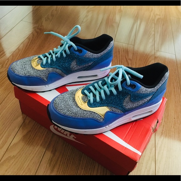 Nike Air Max 1 SE (Women) - Picture 2 of 8